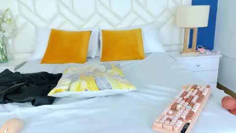 ruby_rogers_ online show from January 15, 3:05 pm