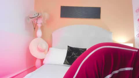 Snapshot of ruby_rogers_ chatting on February 27, 11:32 am ruby_rogers_ online show from February 27, 11:32 am