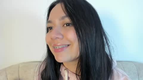 Snapshot of rubyhlowe chatting on May 16, 5:04 am RUBY online show from May 16, 5:04 am