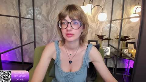 Snapshot of rubytwinkle chatting on May 19, 2:07 am Ruby online show from May 19, 2:07 am
