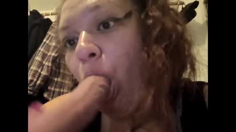 Snapshot of rubyviolet27 chatting on September 11, 12:33 am Ruby Violet online show from September 11, 12:33 am