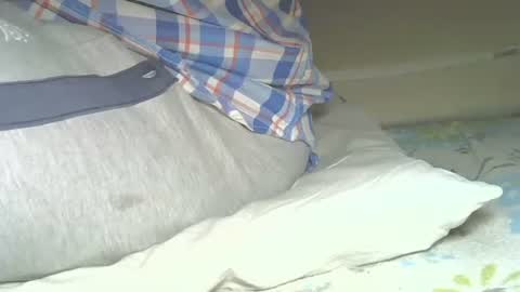 Snapshot of rudisuzzy chatting on March 2, 5:09 pm rudisuzzy 1 online show from March 2, 5:09 pm