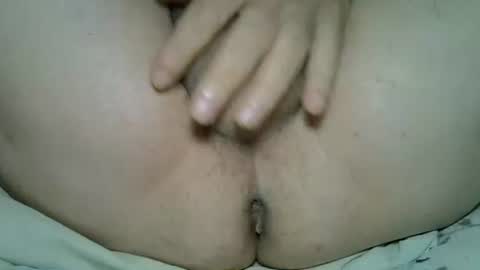 Snapshot of rudisuzzy chatting on March 28, 12:21 am rudisuzzy 1 online show from March 28, 12:21 am