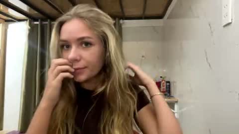 KaY online show from July 12, 12:18 pm