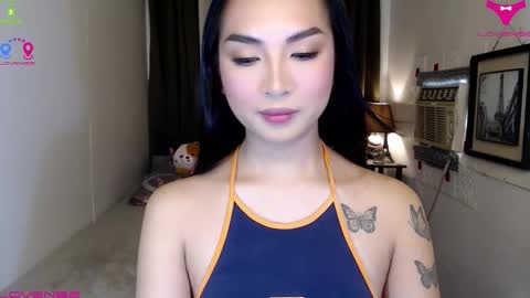 its me Sabel online show from November 17, 2:06 am