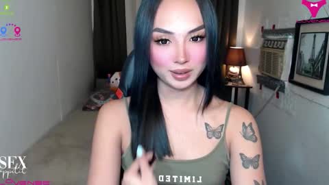 its me Sabel online show from November 25, 5:51 am