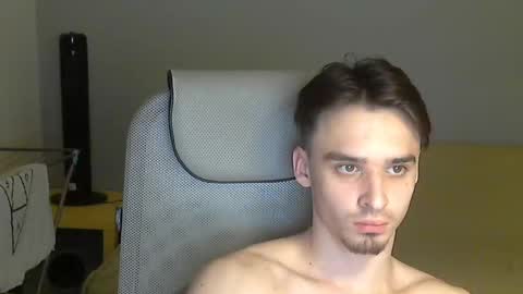 Snapshot of rufuspit chatting on December 3, 7:22 pm Rufus online show from December 3, 7:22 pm