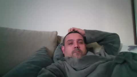 rul3ssuck online show from December 14, 8:23 am