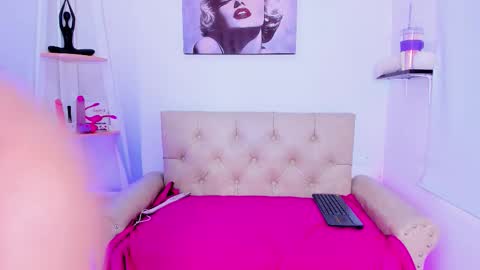 Snapshot of rumi666 chatting on October 4, 11:30 am Rumi  online show from October 4, 11:30 am