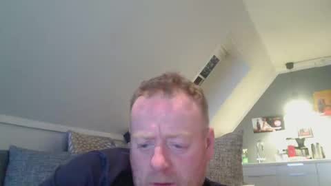 Snapshot of runepetter chatting on December 10, 8:16 pm bignorwegian online show from December 10, 8:16 pm