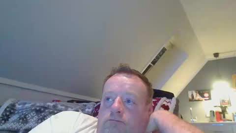 Snapshot of runepetter chatting on December 27, 6:10 pm bignorwegian online show from December 27, 6:10 pm