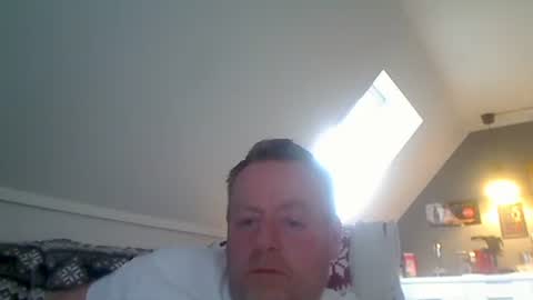 Snapshot of runepetter chatting on March 9, 3:38 pm bignorwegian online show from March 9, 3:38 pm