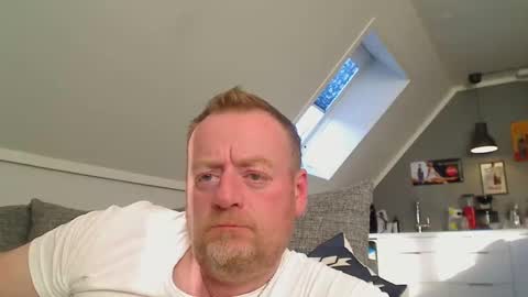 Snapshot of runepetter chatting on September 26, 3:38 pm bignorwegian online show from September 26, 3:38 pm