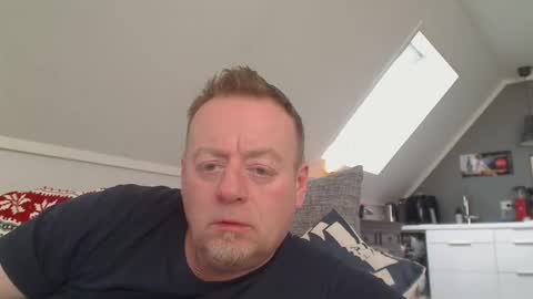 Snapshot of runepetter chatting on February 16, 2:13 pm bignorwegian online show from February 16, 2:13 pm