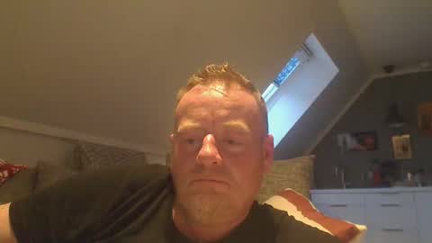 Snapshot of runepetter chatting on June 9, 9:15 pm bignorwegian online show from June 9, 9:15 pm