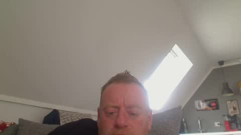 Snapshot of runepetter chatting on June 22, 11:29 am bignorwegian online show from June 22, 11:29 am