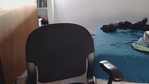 runny_eggs online show from May 15, 1:07 pm