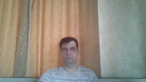 rusqadisx online show from January 6, 6:03 am
