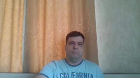 rusqadisx online show from February 11, 9:42 am