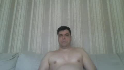 rusqadisx online show from February 19, 6:44 am