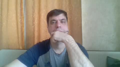 rusqadisx online show from February 25, 7:09 am