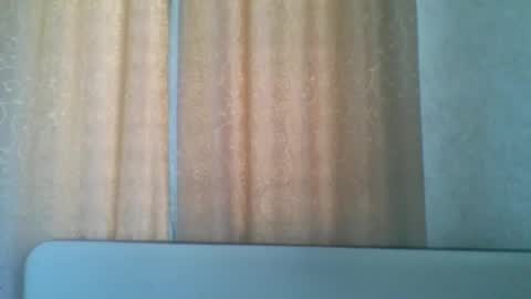 Snapshot of rusqadisx chatting on April 30, 6:31 am rusqadisx online show from April 30, 6:31 am