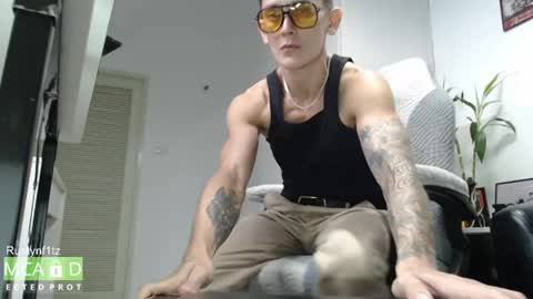 MillionDollarGuy online show from May 18, 4:46 pm