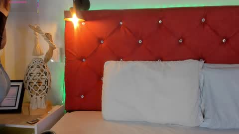 Ruth online show from October 1, 12:55 pm