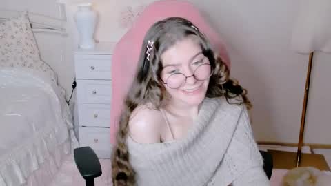 MY FANSLY  online show from April 21, 8:12 pm