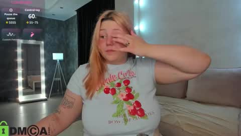 Snapshot of rutholiver chatting on September 28, 1:00 am Ruth GMT2 Mon 10 AM - 4 PM Tue 10 AM - 4 PM  Thu 3-9 AM Fri 10 AM - 4 PM Sun 10 AM - 4 PM. online show from September 28, 1:00 am