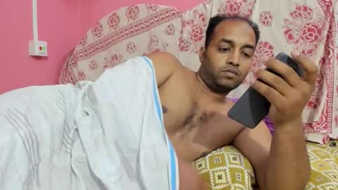 rwb17 online show from March 24, 9:09 pm