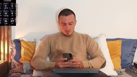 Sr Coast online show from February 25, 2:10 am