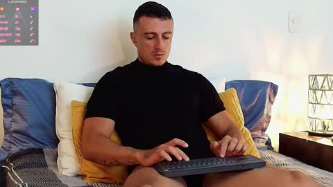 Sr Coast online show from May 12, 2:41 am