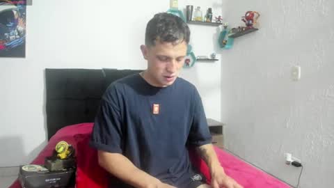 Snapshot of ryan15_ chatting on February 8, 11:01 am Ryan 15 online show from February 8, 11:01 am