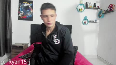 Snapshot of ryan15_ chatting on March 1, 11:28 am Ryan 15 online show from March 1, 11:28 am