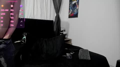 Snapshot of ryan15_ chatting on October 25, 1:13 am Ryan 15 online show from October 25, 1:13 am