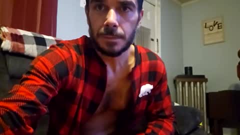 Snapshot of ryan198650 chatting on December 14, 11:53 pm ryan198650 online show from December 14, 11:53 pm