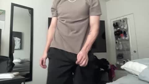 Snapshot of ryan287747 chatting on November 1, 7:38 pm ryan online show from November 1, 7:38 pm