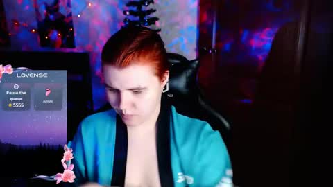 Snapshot of ryan__kim chatting on December 15, 4:04 pm Ryan online show from December 15, 4:04 pm