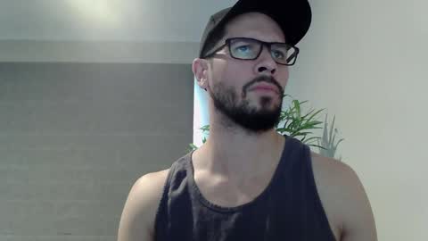 Ryan online show from May 11, 1:22 am
