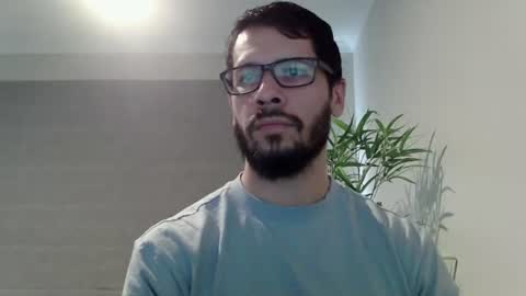 Snapshot of ryan_chatter chatting on June 24, 12:53 am Ryan online show from June 24, 12:53 am