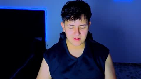 Snapshot of ryan_doretti chatting on November 23, 12:16 pm Ryan online show from November 23, 12:16 pm