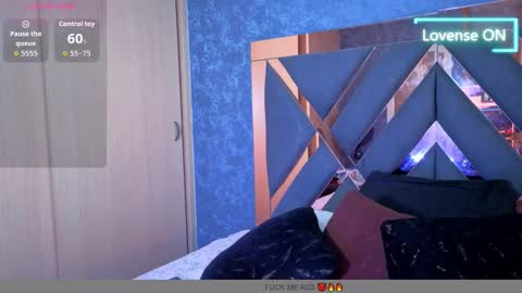 Snapshot of ryan_evanns chatting on October 3, 11:29 am R Y A N online show from October 3, 11:29 am