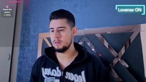 Snapshot of ryan_evanns chatting on October 19, 12:17 pm R Y A N online show from October 19, 12:17 pm