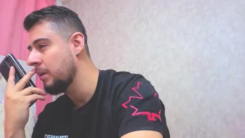 Snapshot of ryan_evanns chatting on October 28, 10:52 am R Y A N online show from October 28, 10:52 am