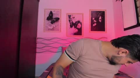 Ryan Evannss online show from May 22, 1:50 pm