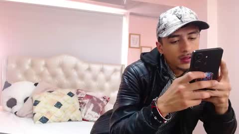 ryan online show from February 10, 1:22 pm
