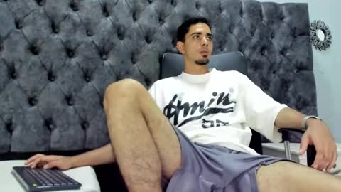 Snapshot of ryan_paterson chatting on March 11, 8:42 pm Ryan online show from March 11, 8:42 pm