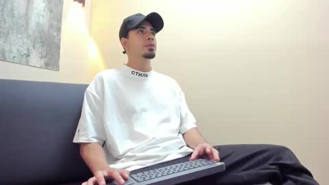 Snapshot of ryan_paterson chatting on October 3, 4:37 pm Ryan online show from October 3, 4:37 pm