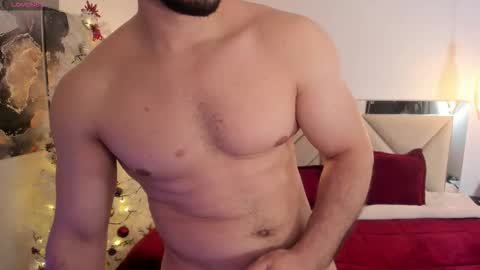 Snapshot of ryan_ward79 chatting on December 20, 4:52 am Ryan online show from December 20, 4:52 am